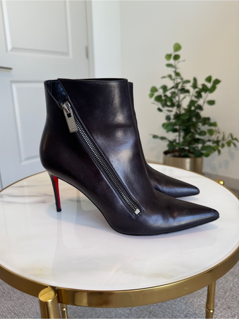 Christian Louboutin Black Leather Pointed Ankle Booties SIze 39 Birgikate